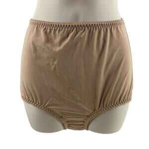 Vanity Fair Undershapers Light Control Brief Panty 40301 Beige Womens L